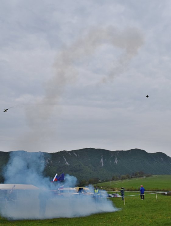  Bachem finale se blizi 